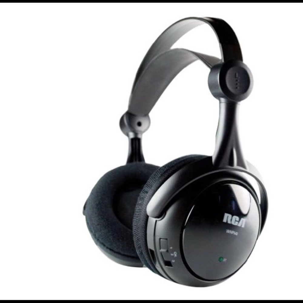 RCA Wireless headphones 900 MHZ RF Technology Brand New